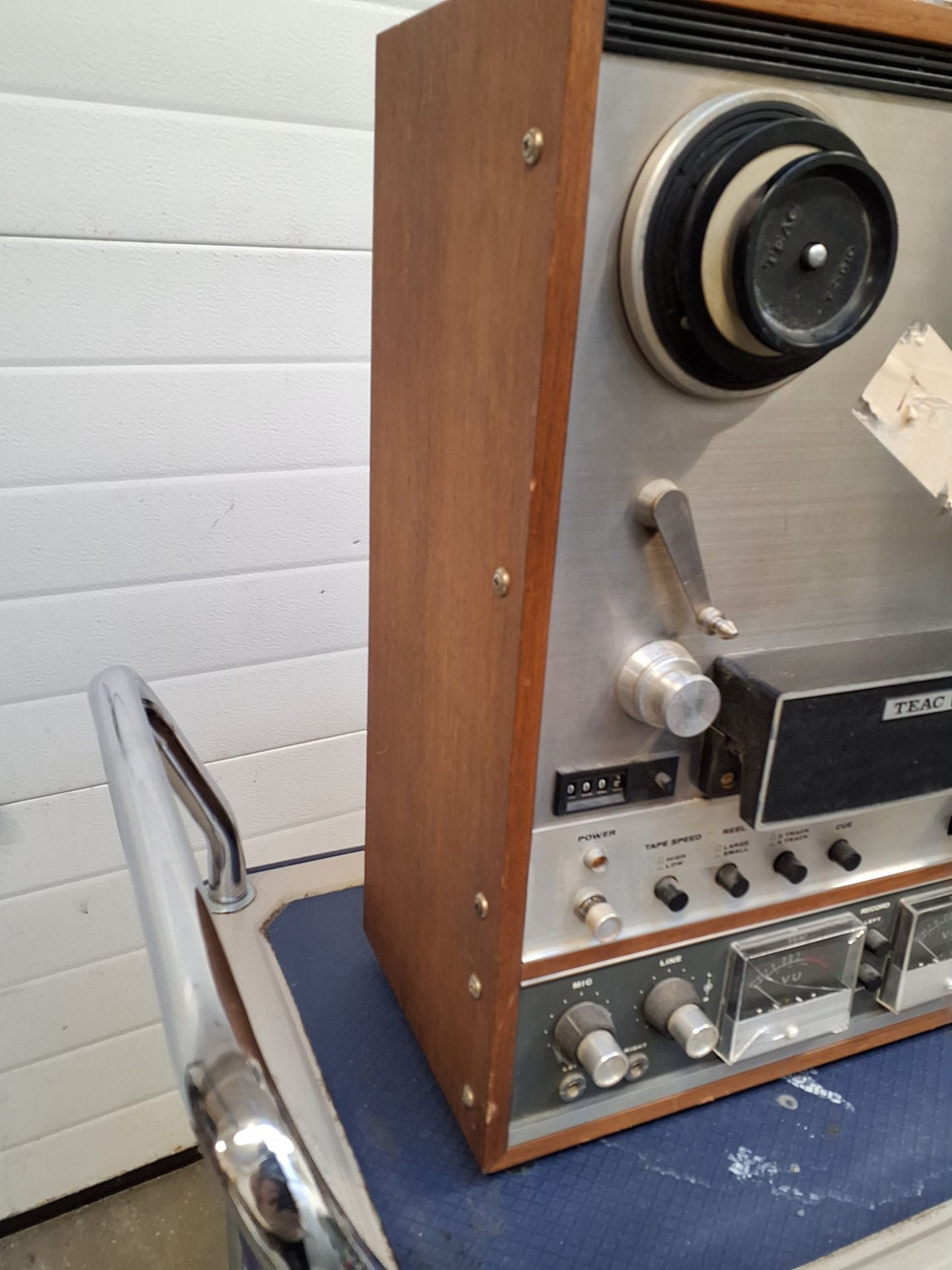 Teca A-7030 (defekt)